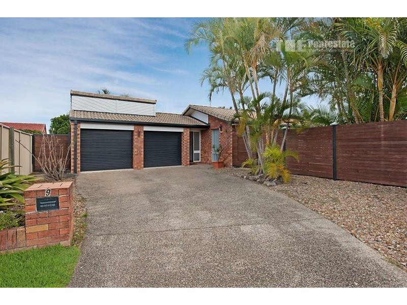9 Prinia Place, Burleigh Waters QLD 4220