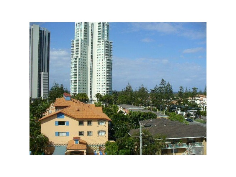 612/42 Surf Parade, Broadbeach QLD 4218