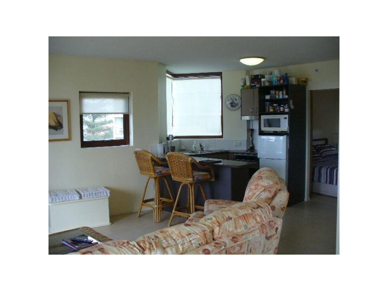 612/42 Surf Parade, Broadbeach QLD 4218