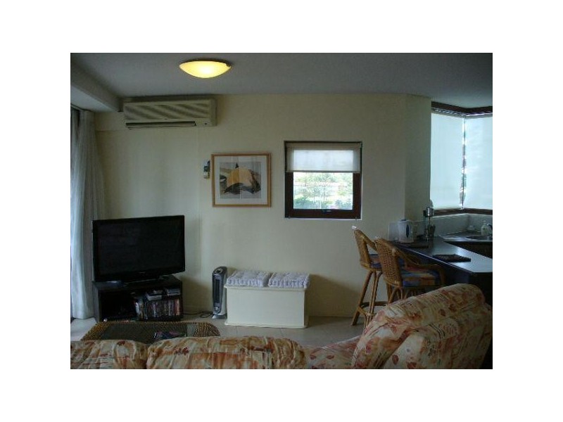 612/42 Surf Parade, Broadbeach QLD 4218