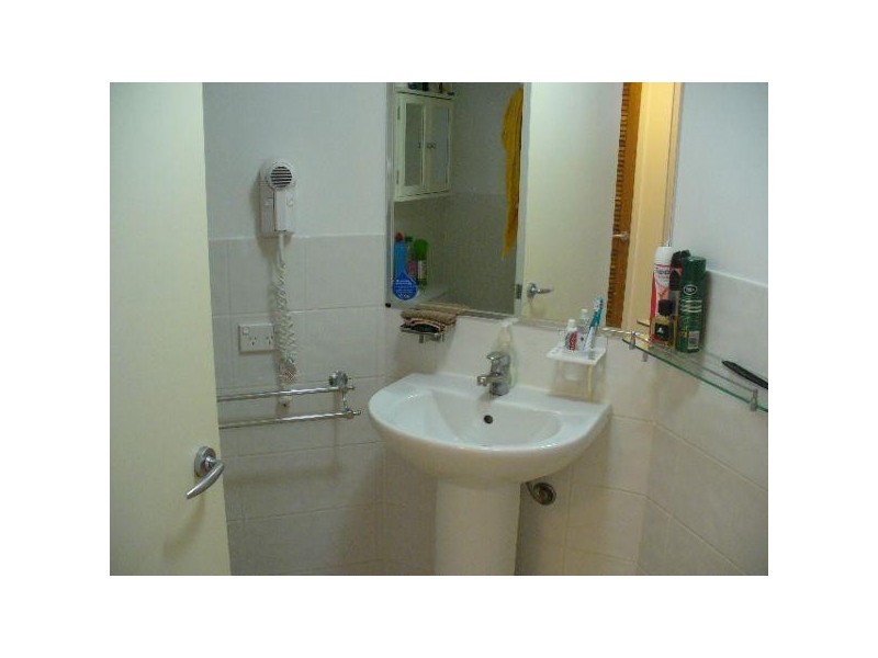 612/42 Surf Parade, Broadbeach QLD 4218