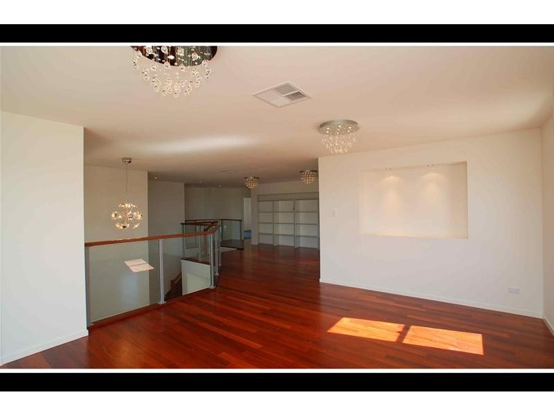 27 Golden Grove Blv Boulevard, Reedy Creek QLD 4227