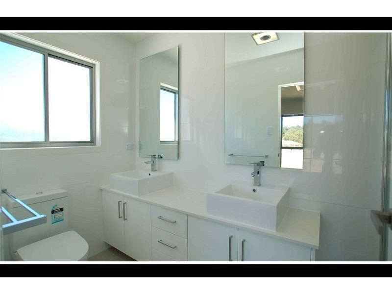 27 Golden Grove Blv Boulevard, Reedy Creek QLD 4227