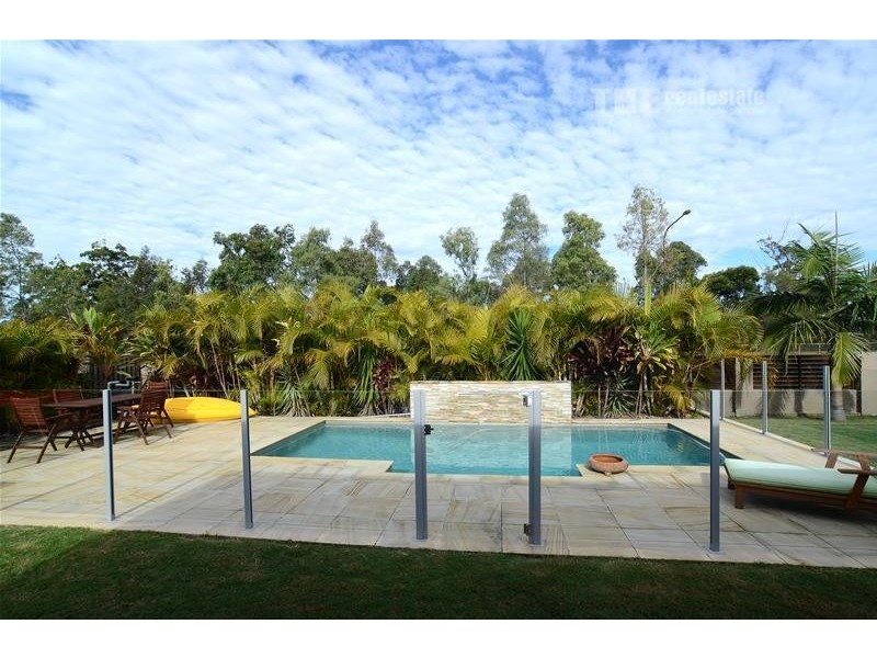 1 Barton Street, Reedy Creek QLD 4227