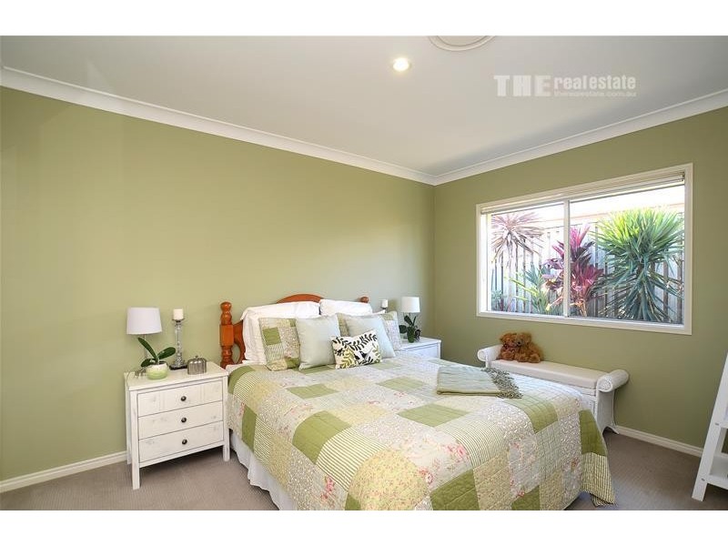 1 Barton Street, Reedy Creek QLD 4227