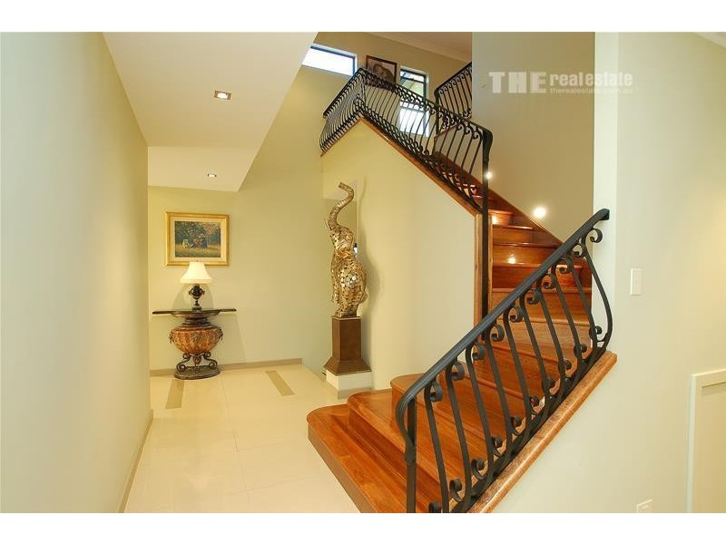 19 Southern Skies Avenue, Reedy Creek QLD 4227