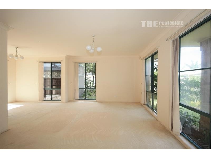 93 Honeyeater Drive, Burleigh Waters QLD 4220