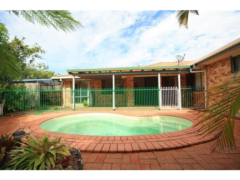 93 Honeyeater Drive, Burleigh Waters QLD 4220