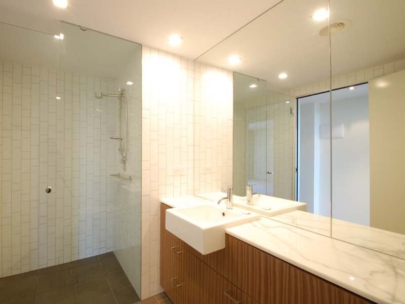 1043/2-14 The Esplanade, Burleigh Heads QLD 4220