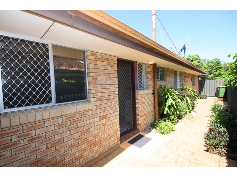 1/30 Sarawak Avenue, Palm Beach QLD 4221