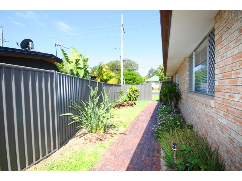 1/30 Sarawak Avenue, Palm Beach QLD 4221