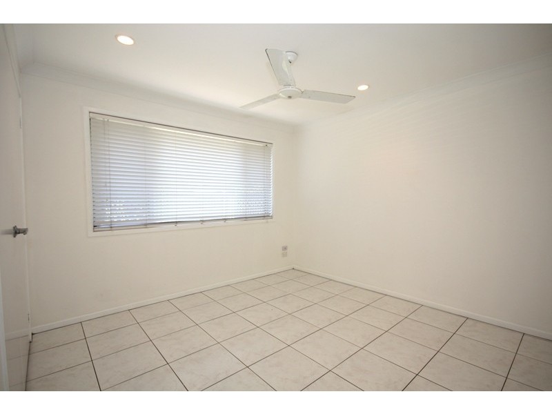 1/30 Sarawak Avenue, Palm Beach QLD 4221