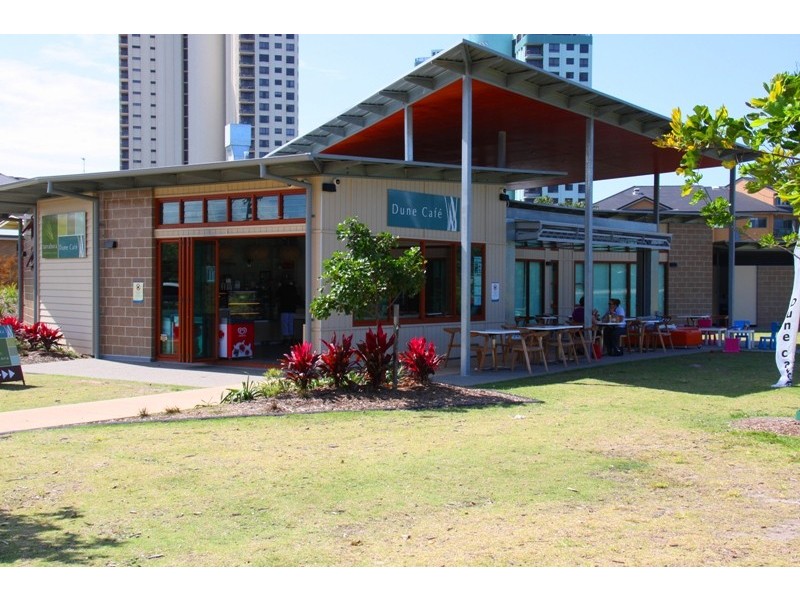 1/30 Sarawak Avenue, Palm Beach QLD 4221