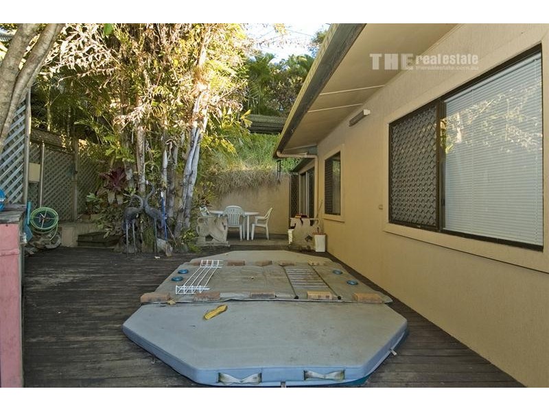 9 View Street, Burleigh Heads QLD 4220