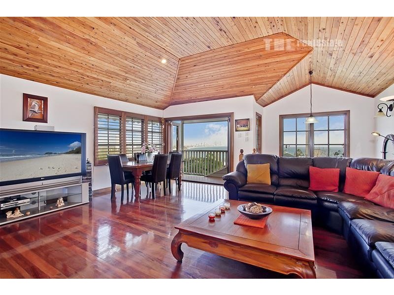 2 Nathan Street, Burleigh Heads QLD 4220