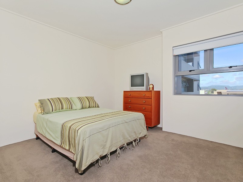 216/1 Toombul Avenue, Miami QLD 4220