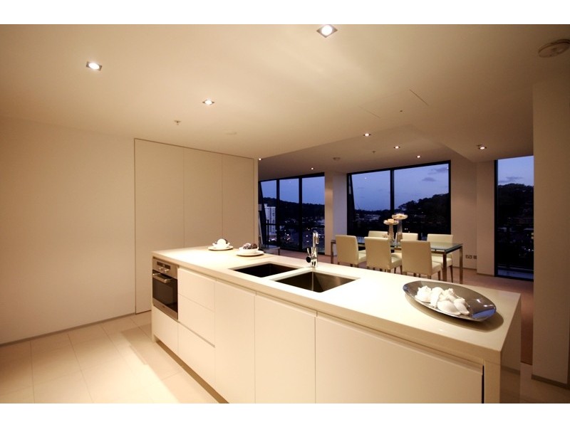 2131/2-14 The Esplanade, Burleigh Heads QLD 4220