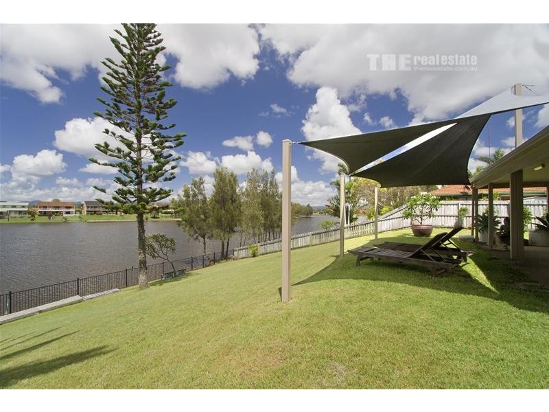 30 Honeyeater Drive, Burleigh Waters QLD 4220