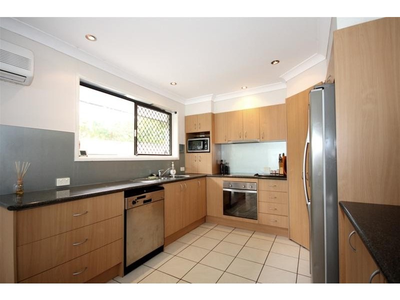 51 Bordeaux Parade, Mermaid Waters QLD 4218