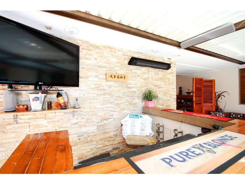 51 Bordeaux Parade, Mermaid Waters QLD 4218