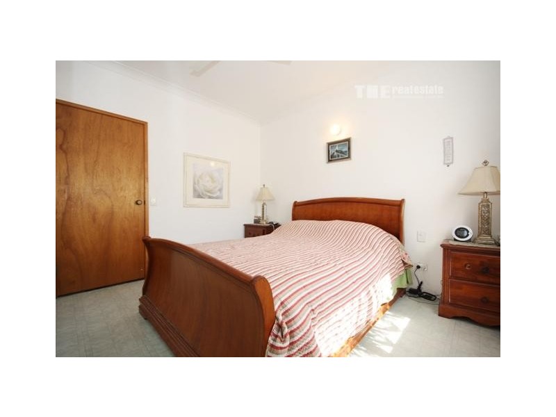 2/10 Craft Court, Miami QLD 4220