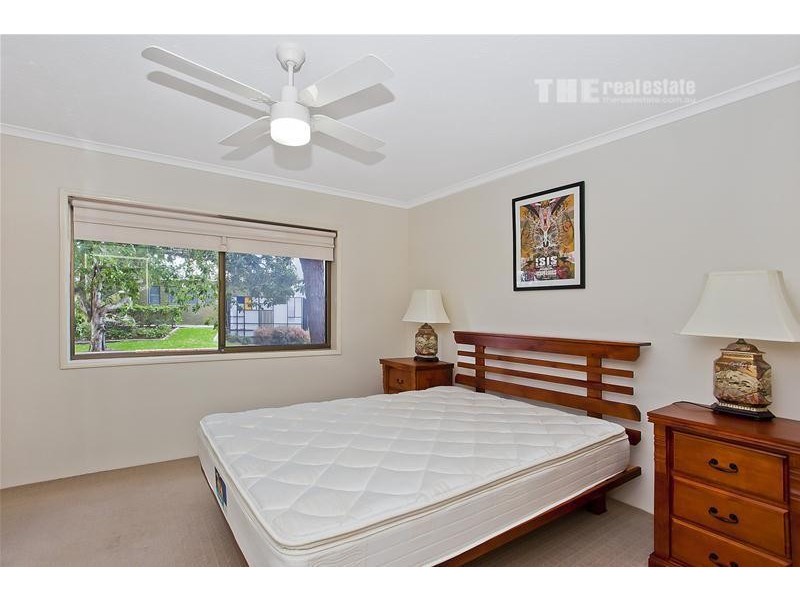 2/50 Peninsular Drive, Surfers Paradise QLD 4217