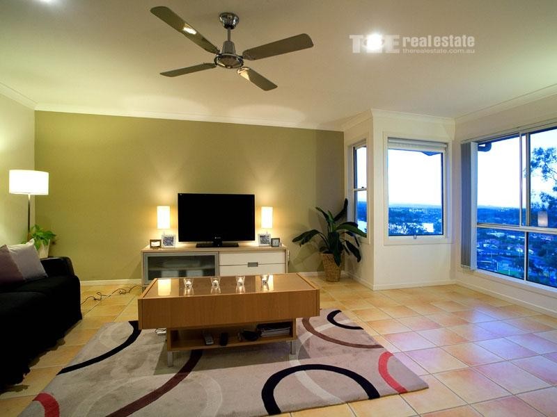 2/3 View Street, Burleigh Heads QLD 4220