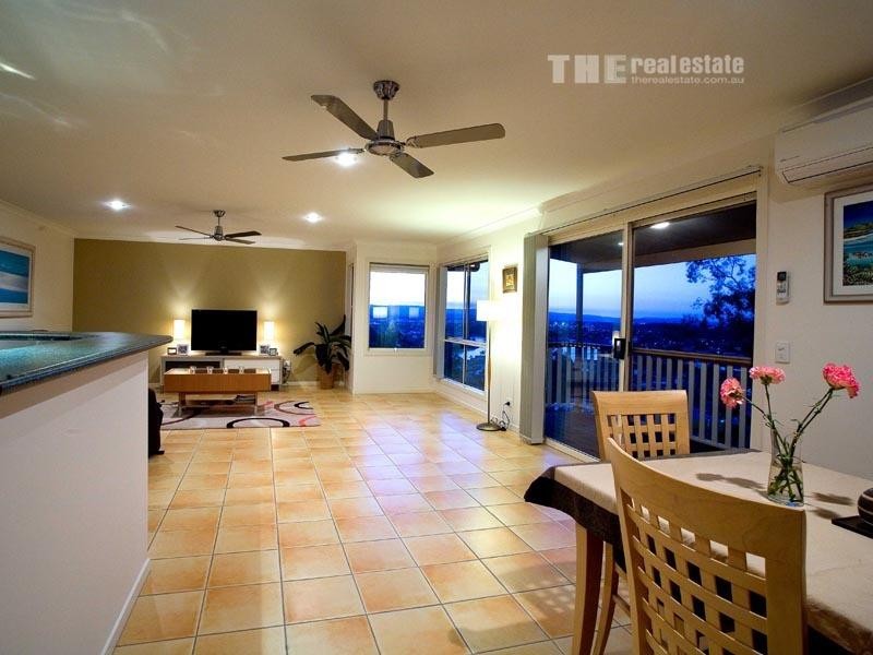 2/3 View Street, Burleigh Heads QLD 4220