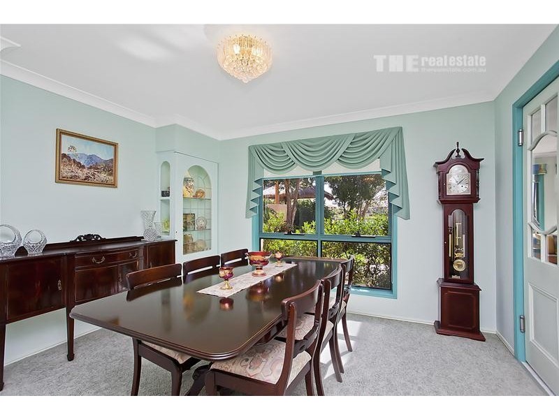 176 Dunlin Drive, Burleigh Waters QLD 4220