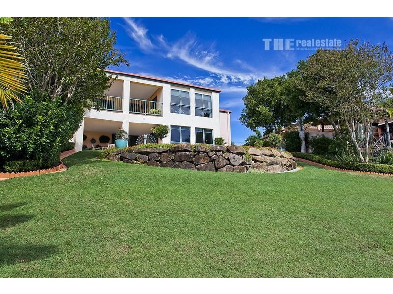 176 Dunlin Drive, Burleigh Waters QLD 4220