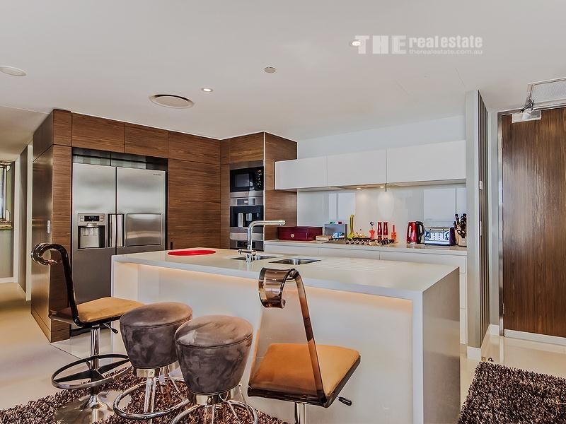 4003/1 Oracle Boulevard, Broadbeach QLD 4218