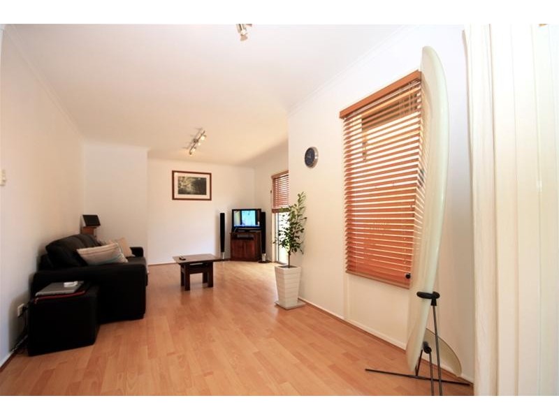 1/22 Albion Avenue, Miami QLD 4220