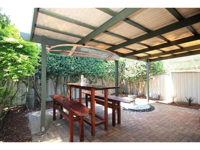 1/22 Albion Avenue, Miami QLD 4220