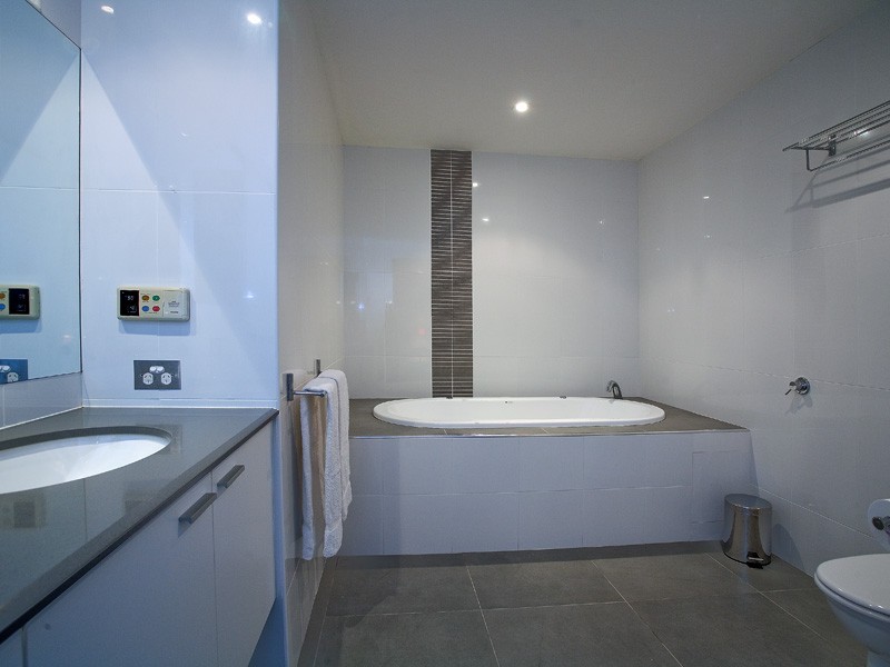 1/2089 Gold Coast Highway, Miami QLD 4220