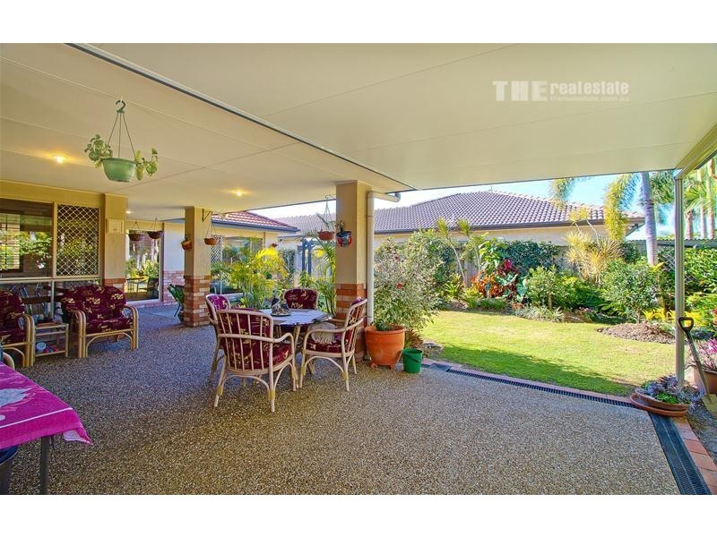 6 Shoalwater Court, Burleigh Waters QLD 4220