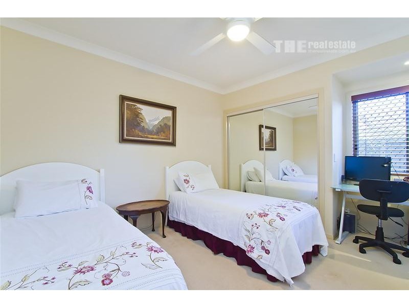 6 Shoalwater Court, Burleigh Waters QLD 4220