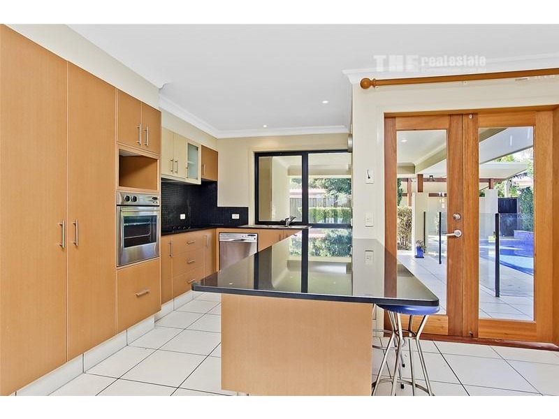 71 Burleigh Street, Burleigh Waters QLD 4220