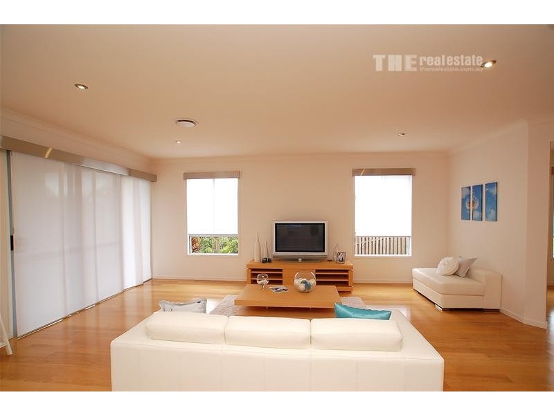 6 Grampian Court, Reedy Creek QLD 4227