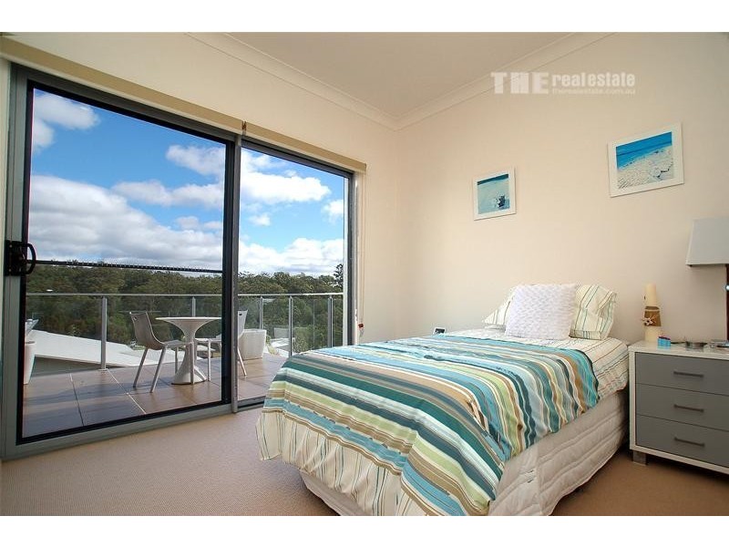 6 Grampian Court, Reedy Creek QLD 4227