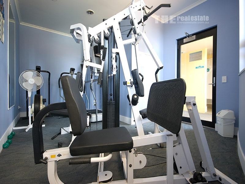 711/32 Surf Parade, Broadbeach QLD 4218