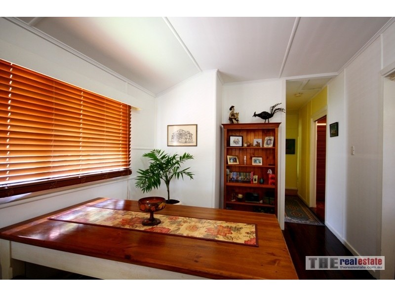 20 West Burleigh Road, Burleigh Heads QLD 4220