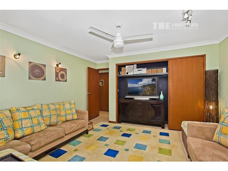 6 Macaw Avenue, Miami QLD 4220