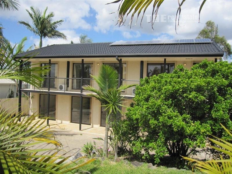 93 Highfield Drive, Merrimac QLD 4226