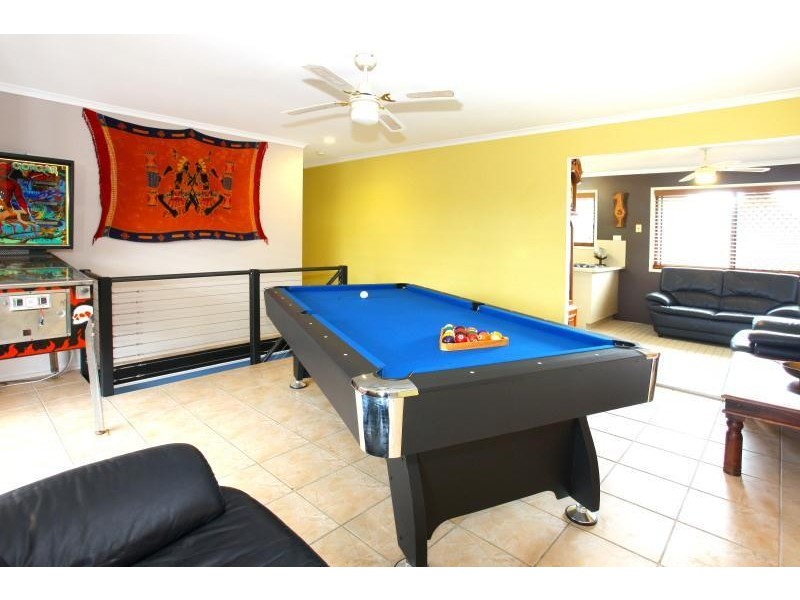 93 Highfield Drive, Merrimac QLD 4226