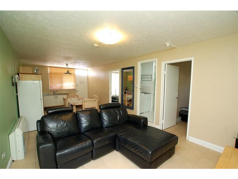 10/69-73 Ferny Avenue, Surfers Paradise QLD 4217