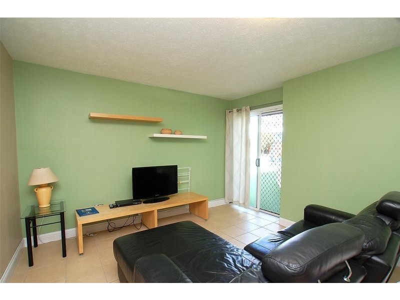 10/69-73 Ferny Avenue, Surfers Paradise QLD 4217