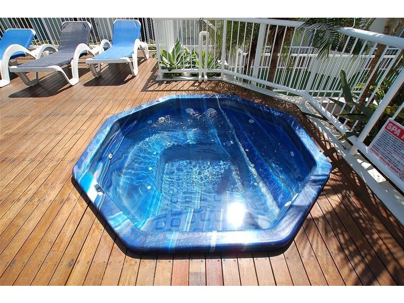 10/69-73 Ferny Avenue, Surfers Paradise QLD 4217