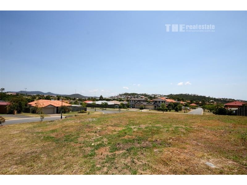 2 Carter Street, Pacific Pines QLD 4211