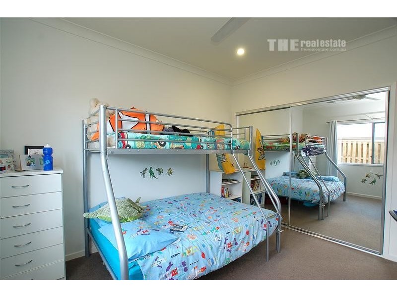 4 Lowell Street, Reedy Creek QLD 4227