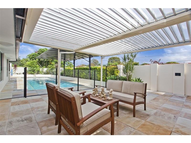 10 Larch Street, Tallebudgera QLD 4228